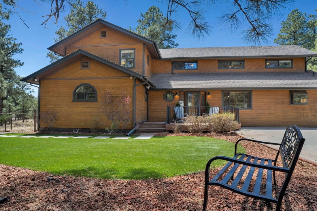 Flagstaff, Arizona, United States 1 - 18259479