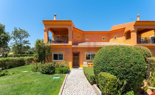 Villa in Sao Goncalo de Lagos, Algarve, Portugal 1