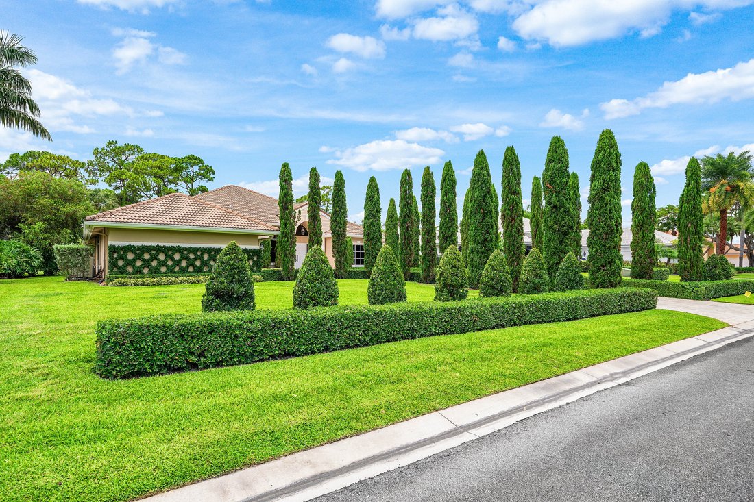 West Palm Beach, Florida, United States 2 - 18259465