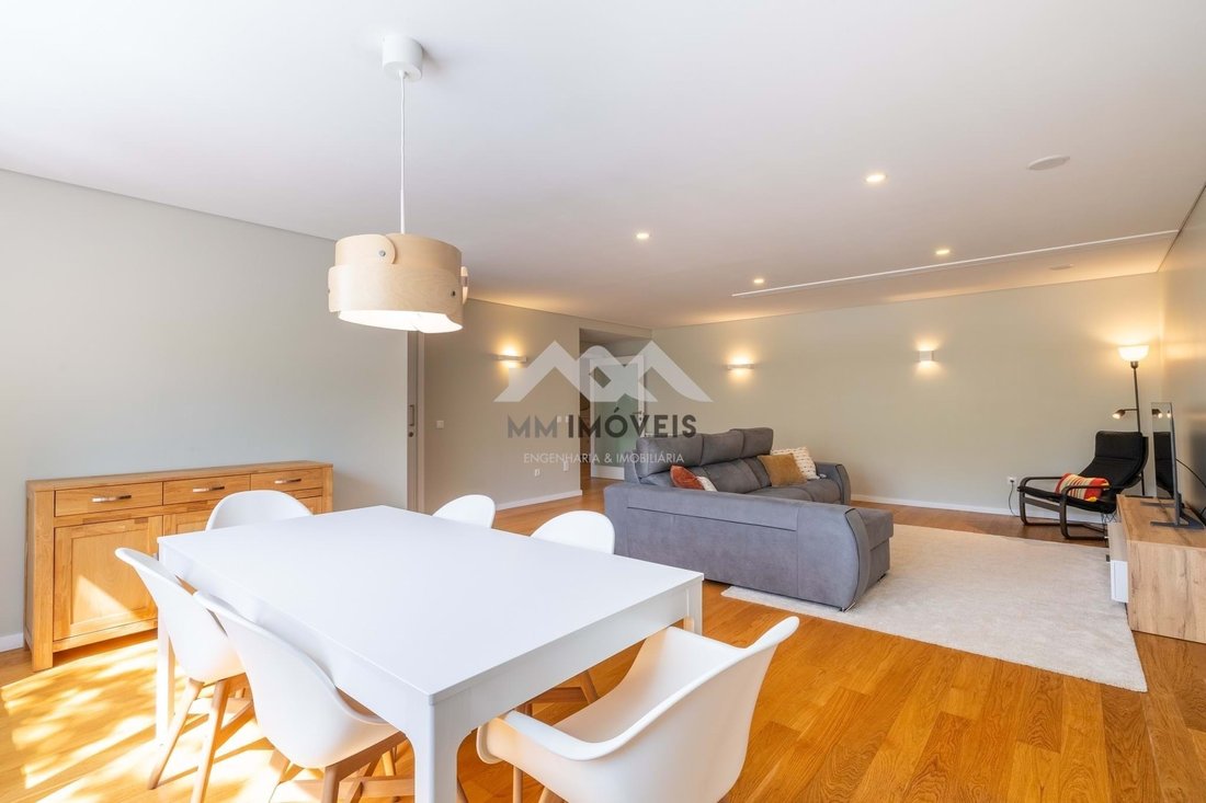 Apartment in Matosinhos e Leca da Palmeira, Porto District, Portugal 2 - 18259499