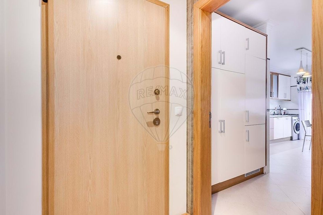 Apartment in Algueirao-Mem Martins, Lisbon, Portugal 2 - 17067618