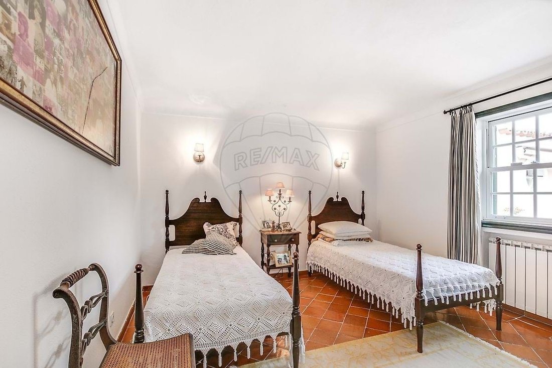 Farm Ranch in Almargem do Bispo, Lisbon, Portugal 2 - 14573470