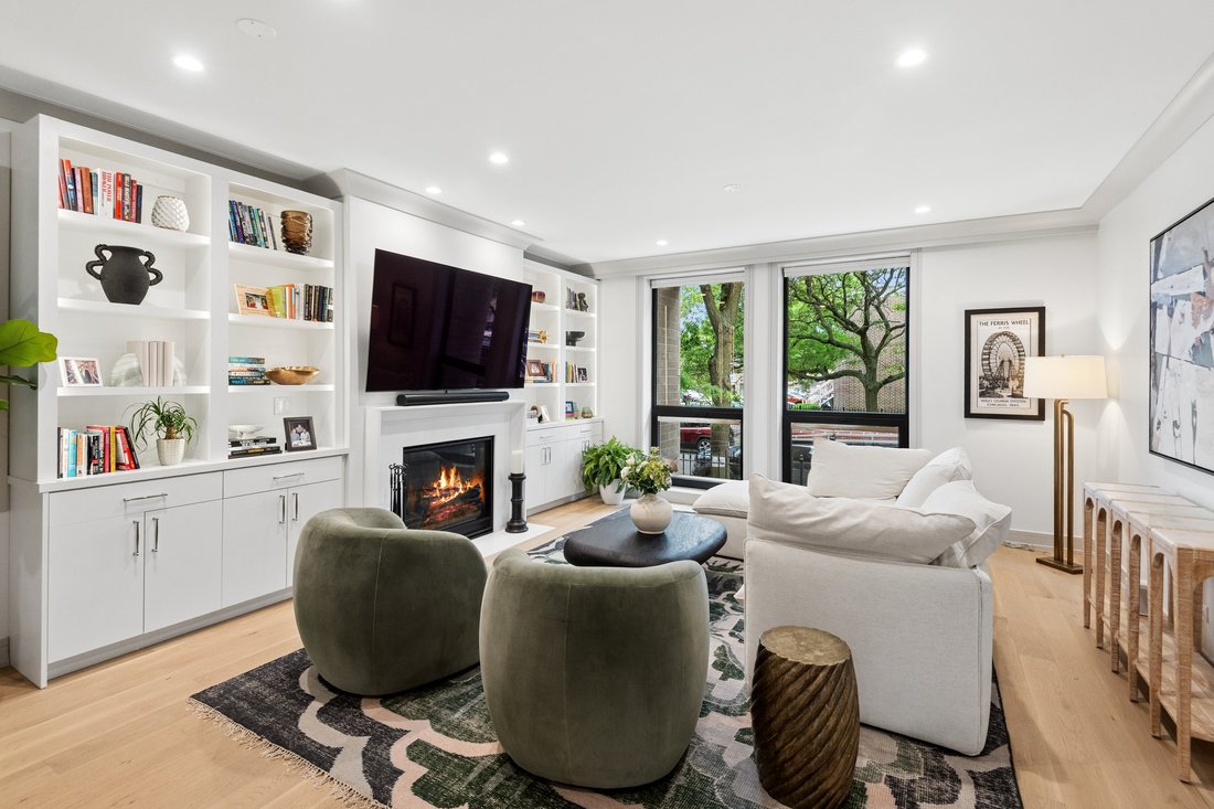Condo in Chicago, Illinois, United States 4 - 18259480