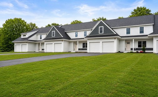 Condo in Sandown, New Hampshire, United States 1