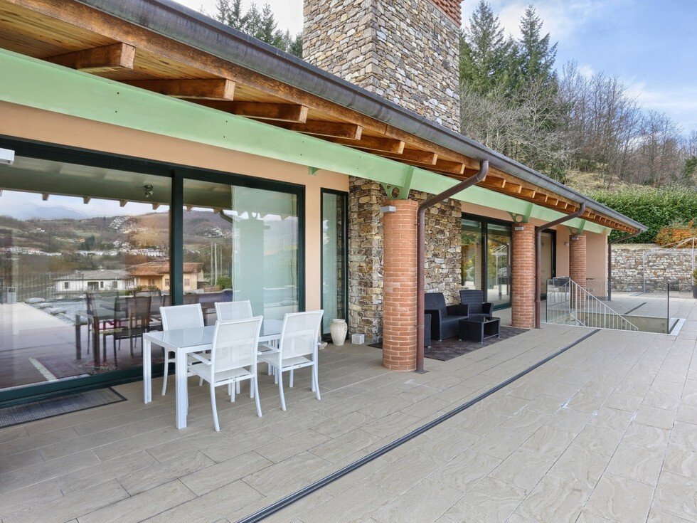 Villa in Piazza al Serchio, Tuscany, Italy 5 - 18259574