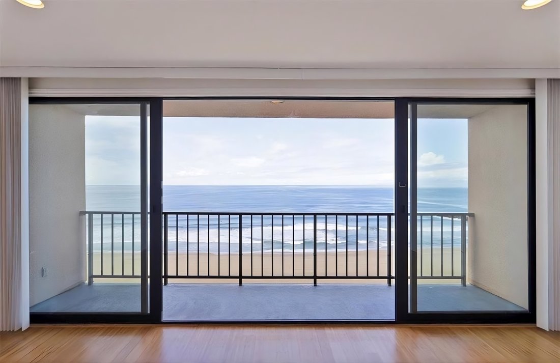 Condo in Torrance, California, United States 1 - 18259690
