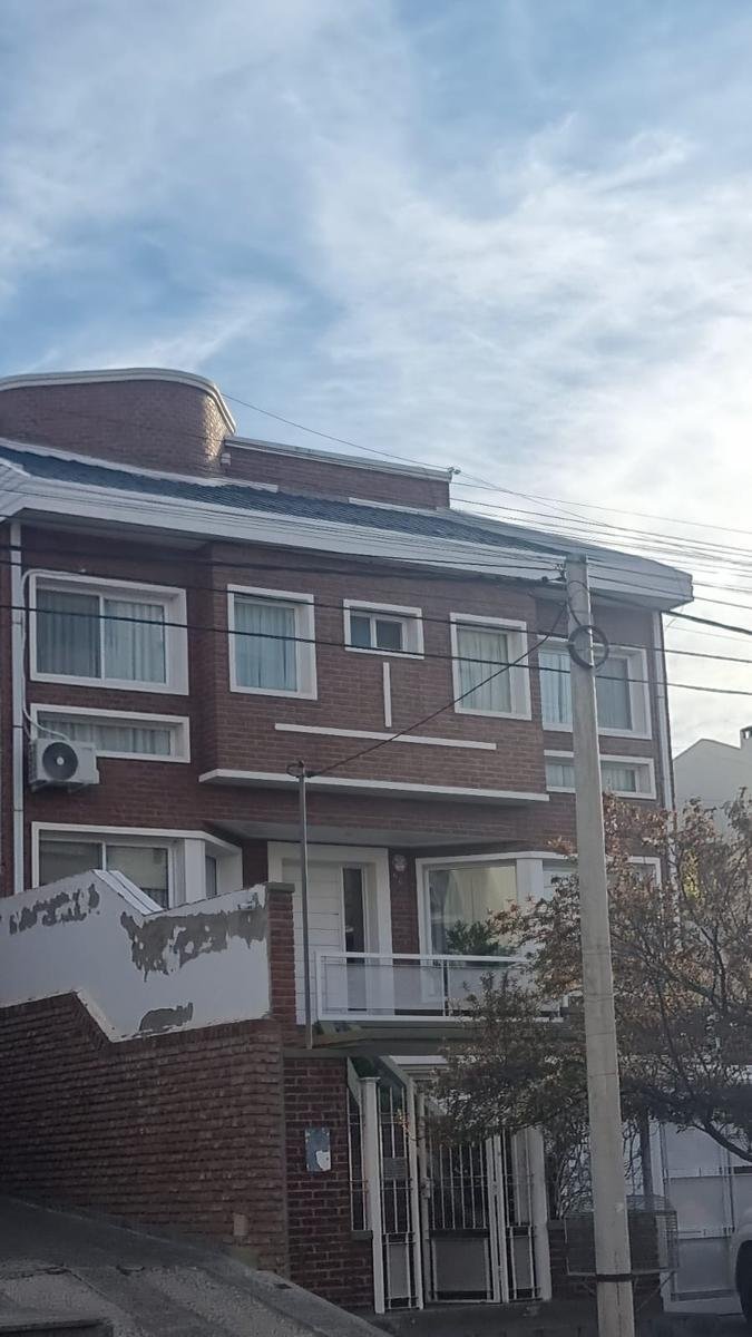 House in Neuquen, Neuquen, Argentina 2 - 18259737
