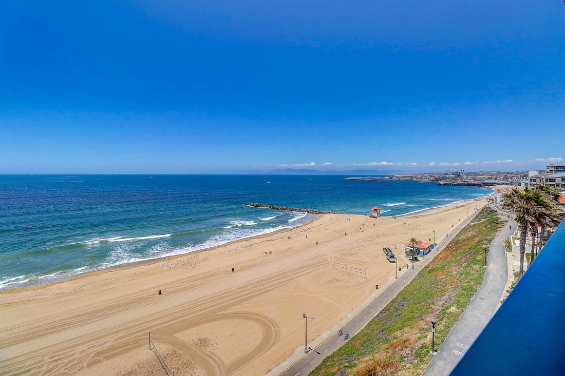 Condo in Torrance, California, United States 2 - 18259690