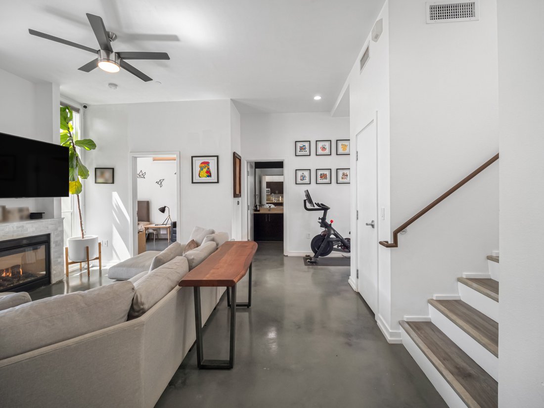Condo in San Diego, California, United States 4 - 18259755
