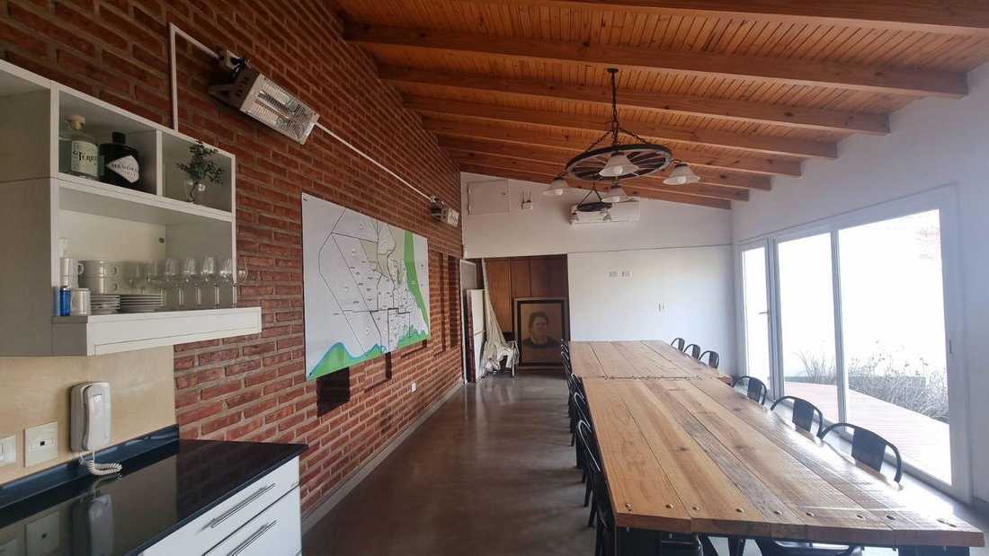 House in Neuquen, Neuquen, Argentina 5 - 18259737