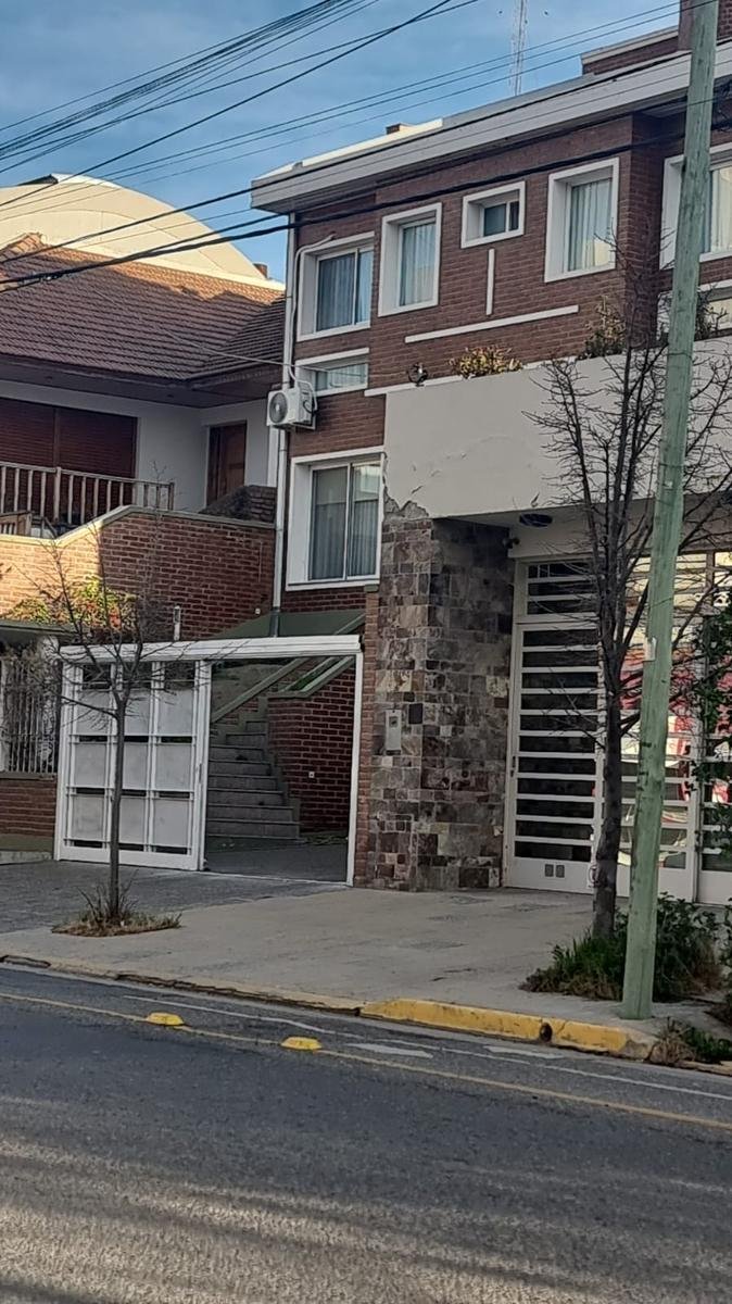 House in Neuquen, Neuquen, Argentina 3 - 18259737