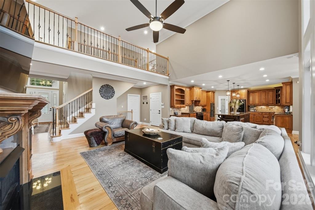 House in Hickory, North Carolina, United States 5 - 18259669