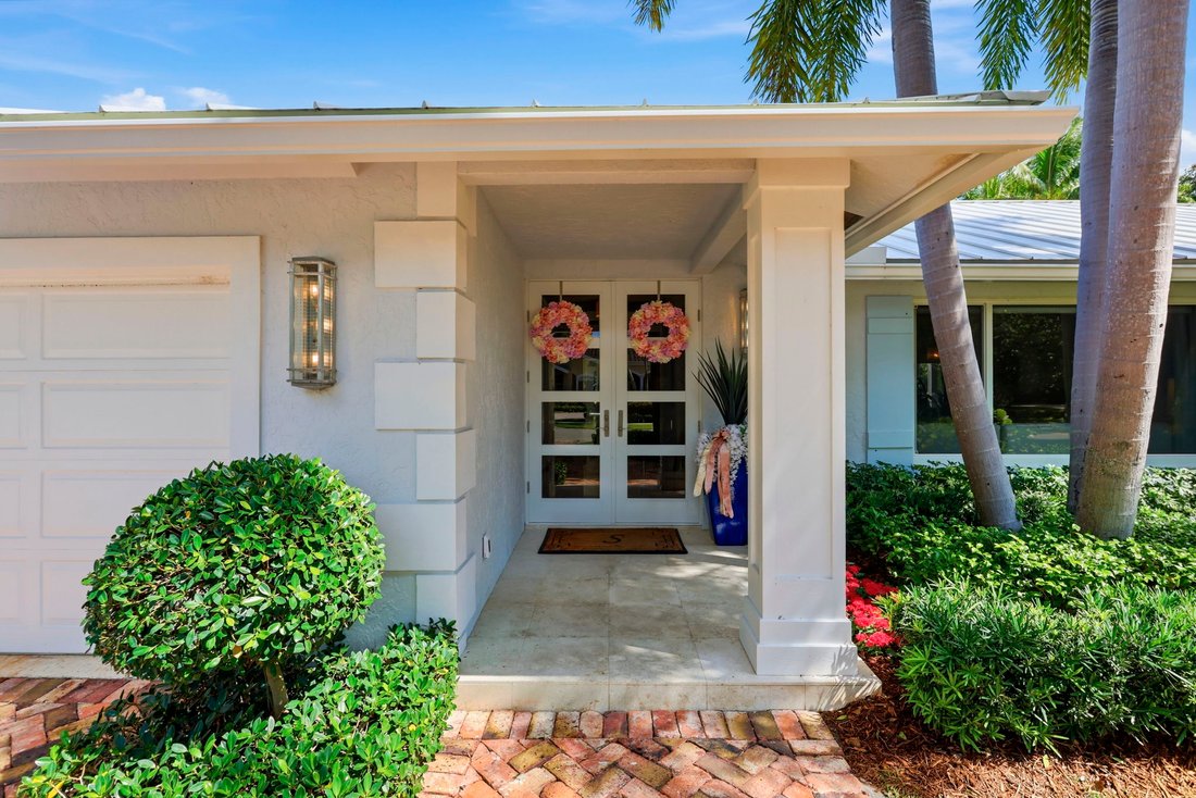 Boca Raton, Florida, United States 2 - 18259693