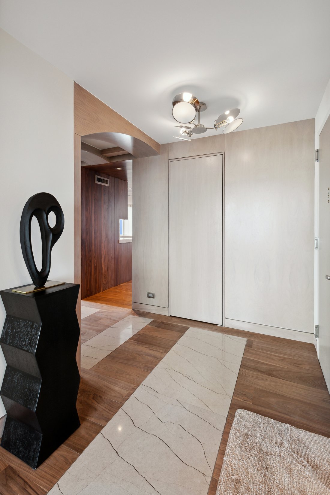 Condo in Chicago, Illinois, United States 3 - 18259696