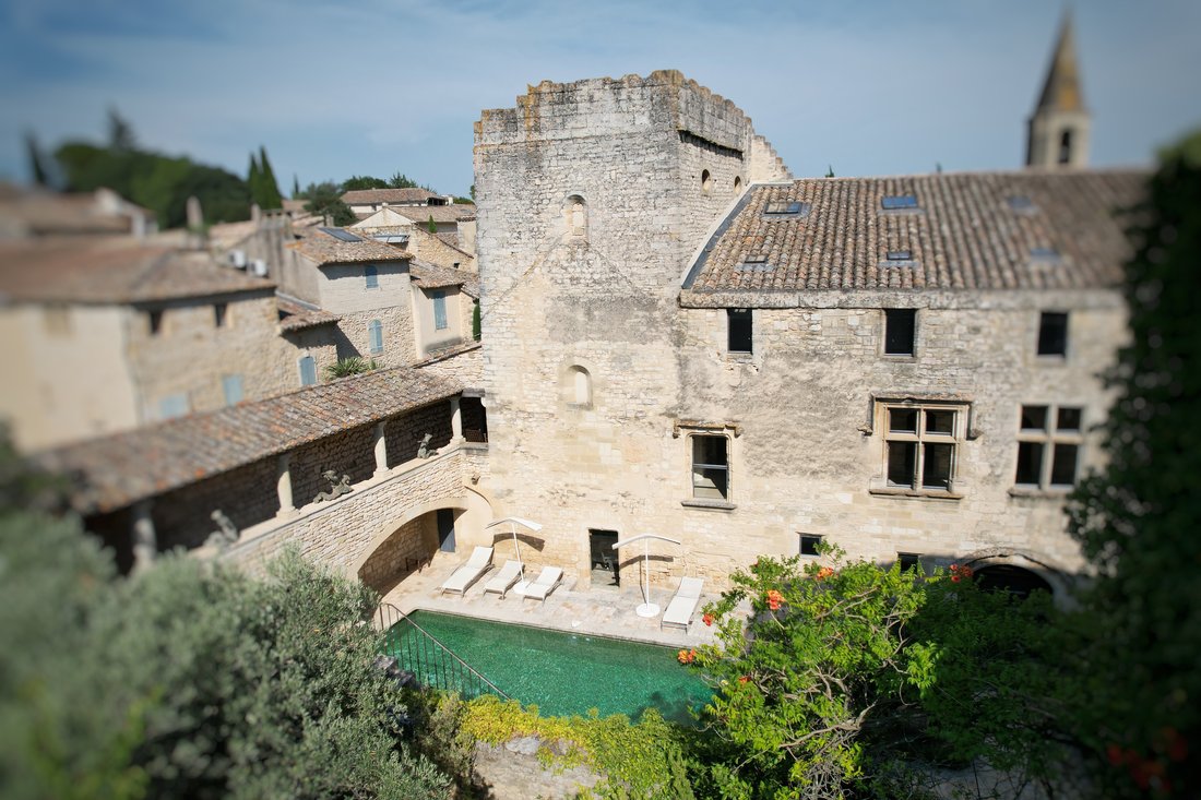 Castello a Uzès, Occitania, Francia 2 - 18259846