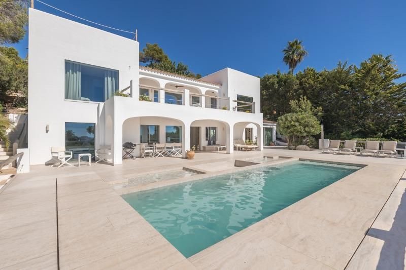 Villa in Can Furnet, Santa Eularia des Riu, Balearic Islands 1 - 18259765