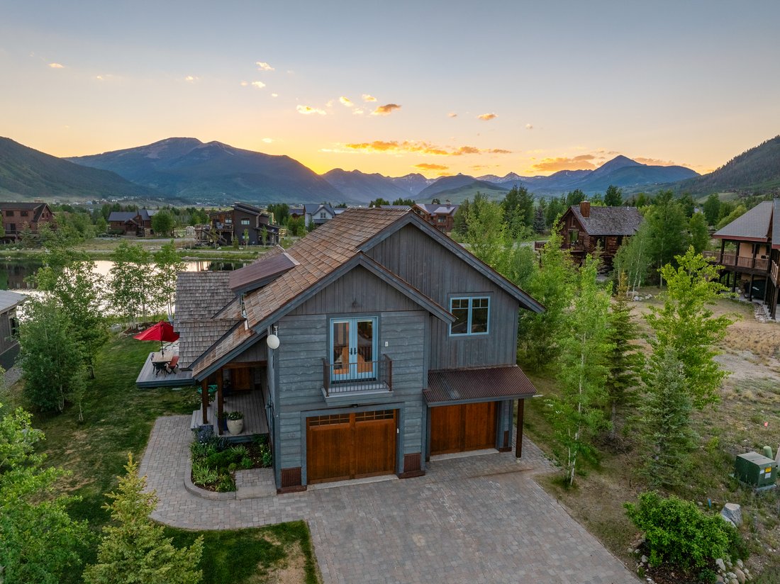 Crested Butte, Colorado, United States 1 - 18259700