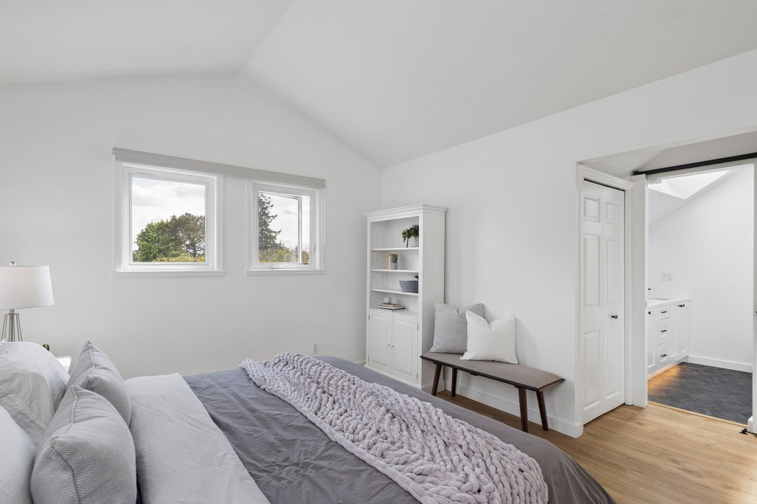 Townhouse in North Vancouver, British Columbia, Canada 5 - 18259691