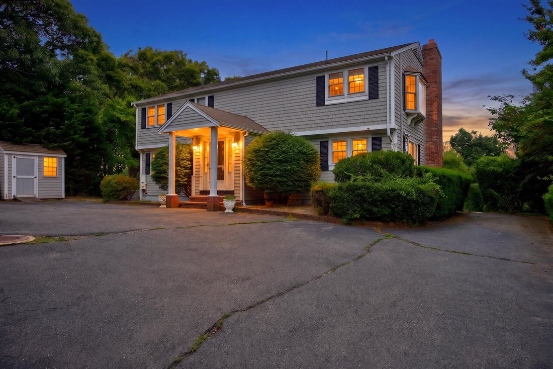 House in Dennis, Massachusetts, United States 1 - 18259689