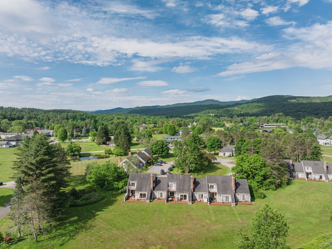 Condo in Stowe, Vermont, United States 3 - 18259748