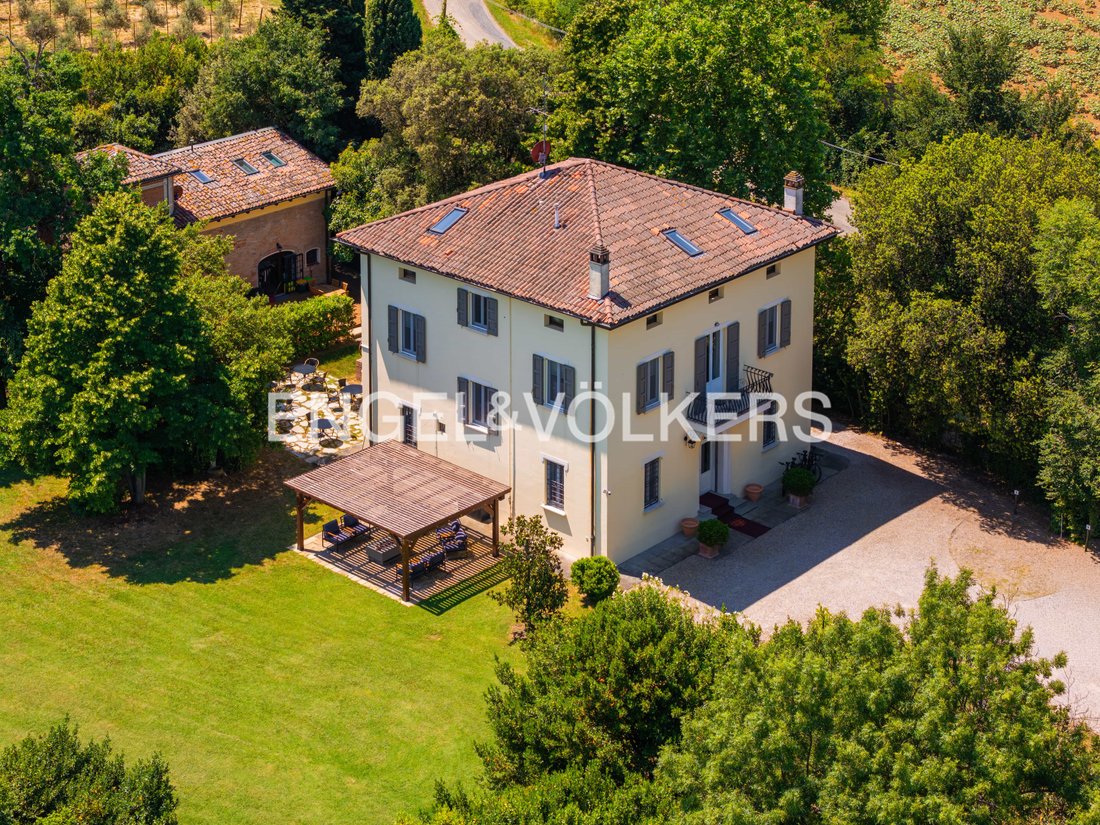 Villa in Castel San Pietro Terme, Emilia-Romagna, Italy 5 - 18259826