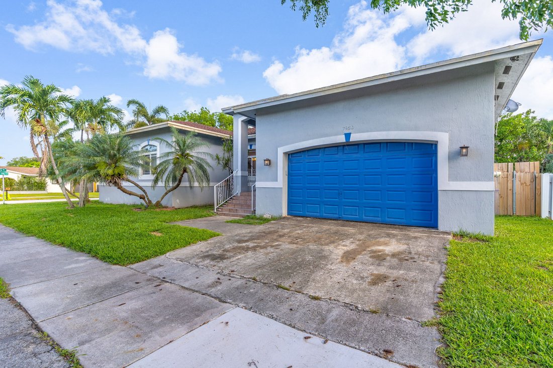 House in Cutler Bay, Florida, United States 3 - 18259932