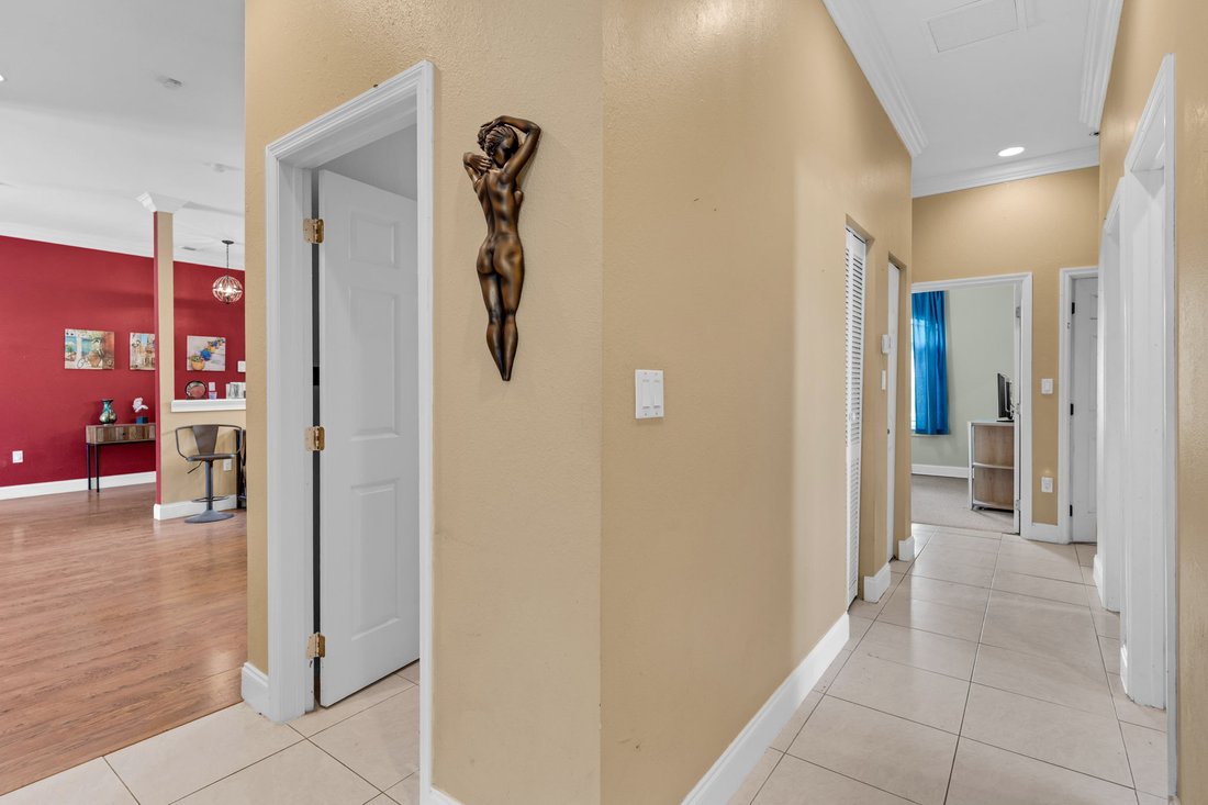 House in Cutler Bay, Florida, United States 5 - 18259932