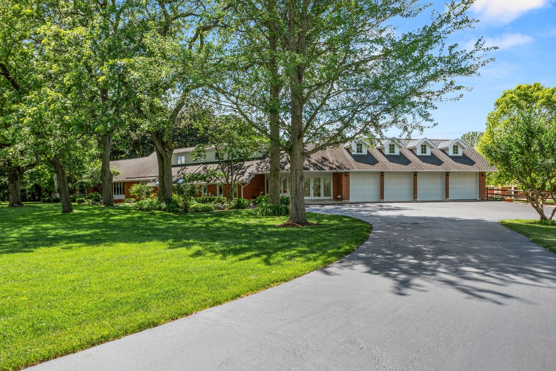 House in Wayne, Illinois, United States 4 - 18259936