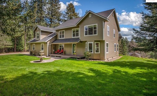House in Sagle, Idaho, United States 1