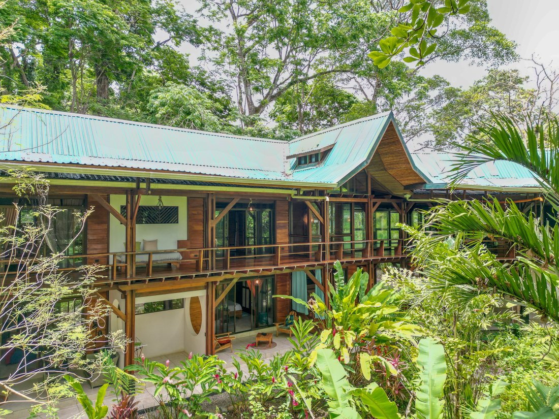 Villa in Cahuita, Limón Province, Costa Rica 1 - 18263670