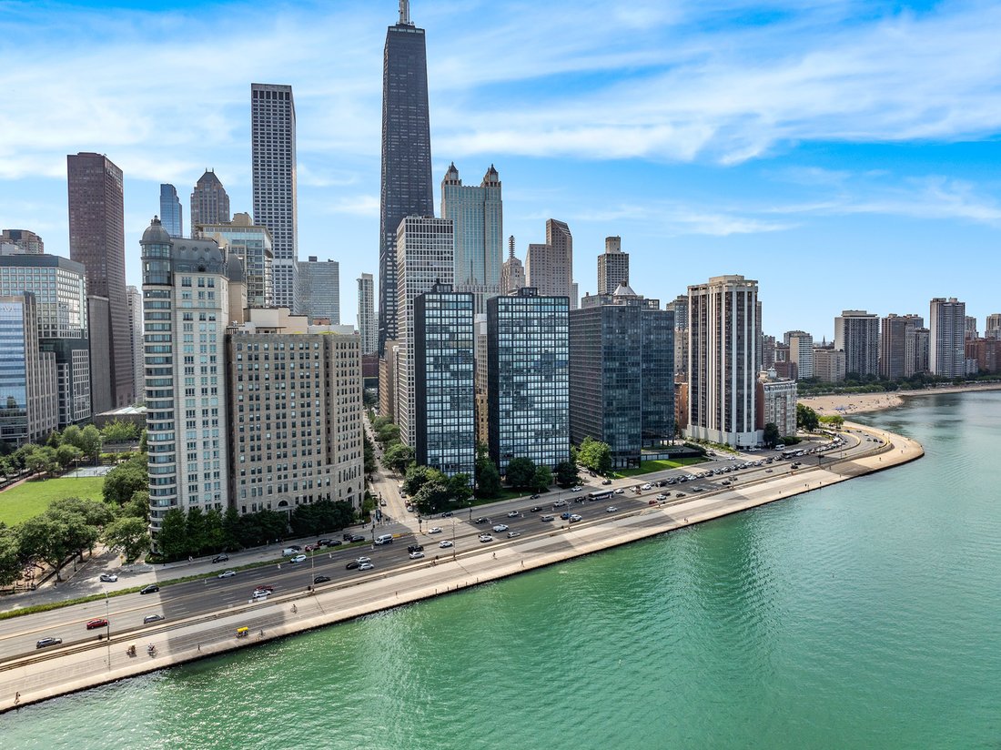 Co Op in Chicago, Illinois, United States 2 - 18265642