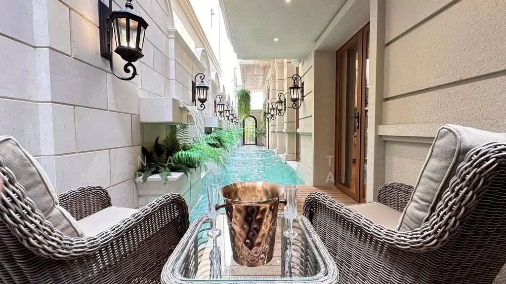 House in Bangkok, Krung Thep Maha Nakhon, Thailand 2 - 18262362