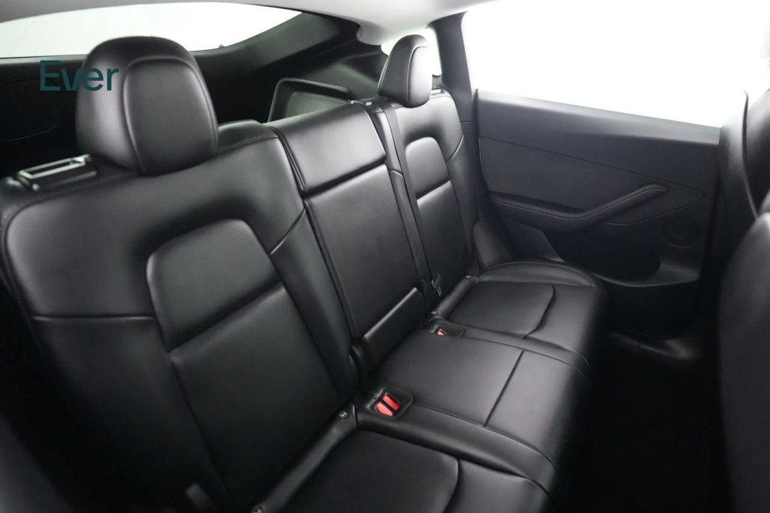 Suv in San Francisco, CA, United States 5 - 18047667