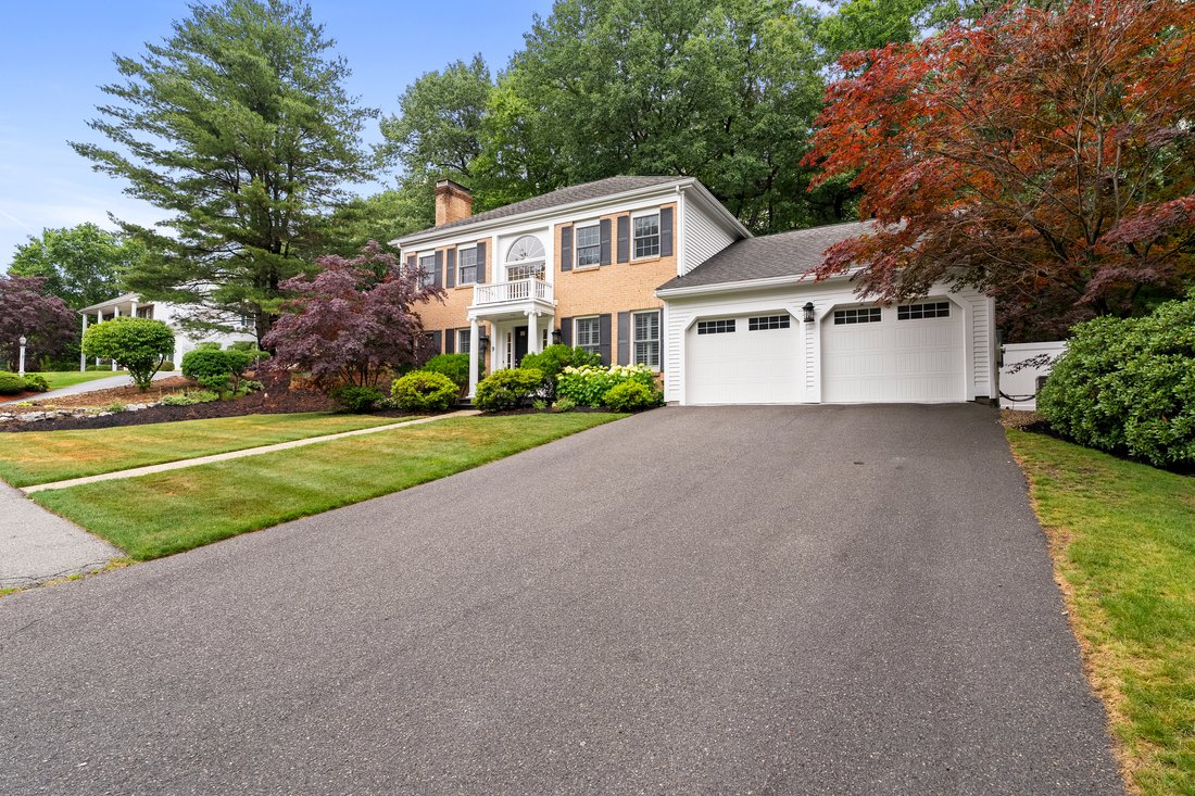 House in Saugus, Massachusetts, United States 2 - 18262406