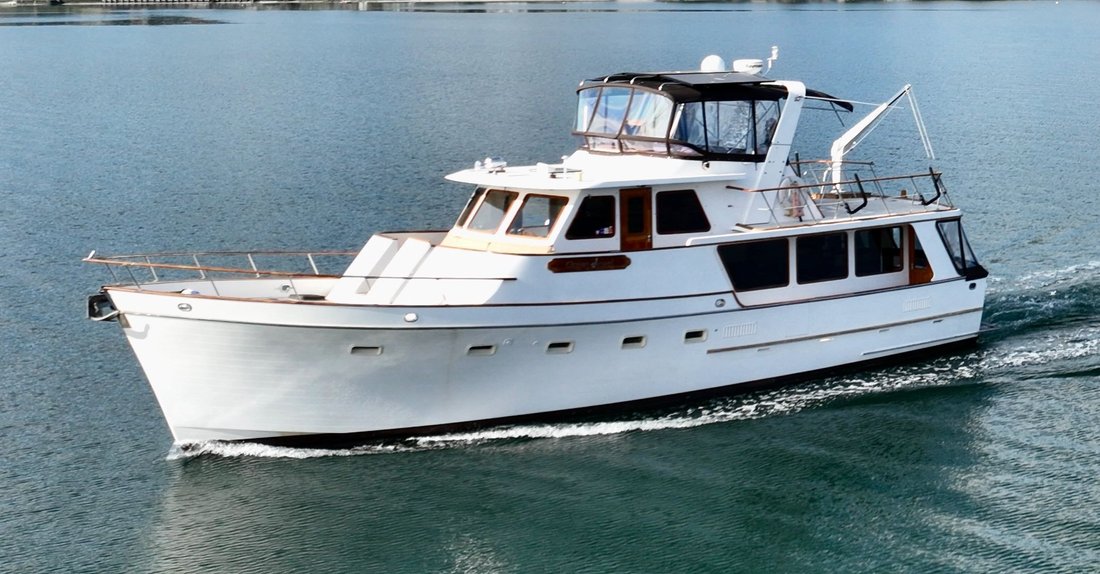 Flybridge in United States 1 - 17885294