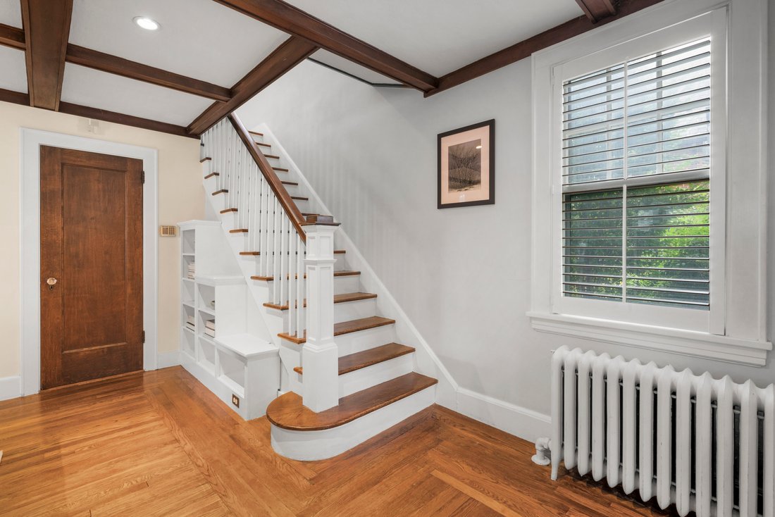 House in Larchmont, New York, United States 3 - 18262894