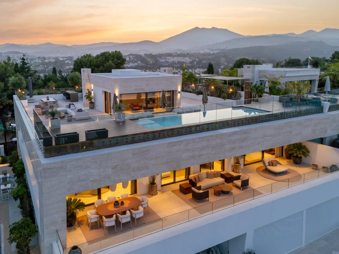 Apartment in Marbella, Andalusia, Spain 1 - 18260613