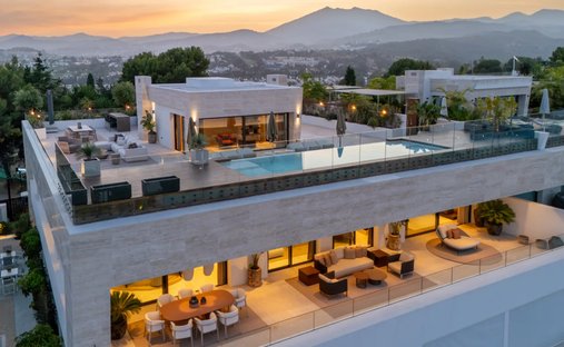 Apartment in Marbella, Andalusia, Spain 1