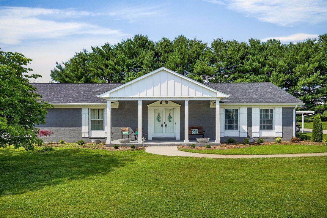 House in Sparta, Tennessee, United States 3 - 18264578