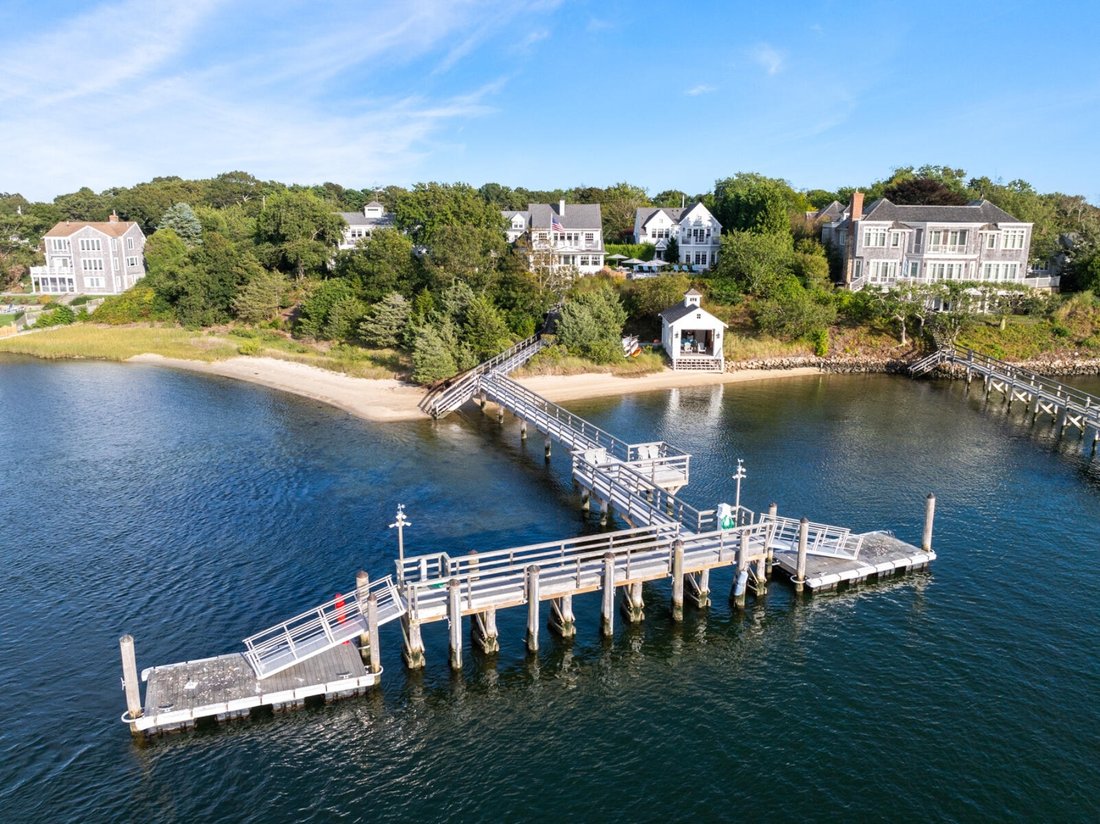 House in Dennis, Massachusetts, United States 5 - 18251138