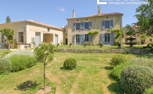 House in Auzay, Auchay-sur-Vendée, France 1