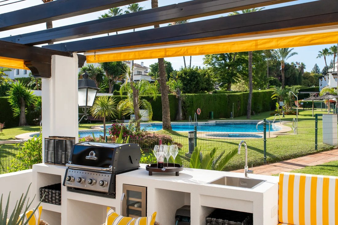 Wohnung in Nueva Andalucía, Marbella, Spanien 3 - 18265796