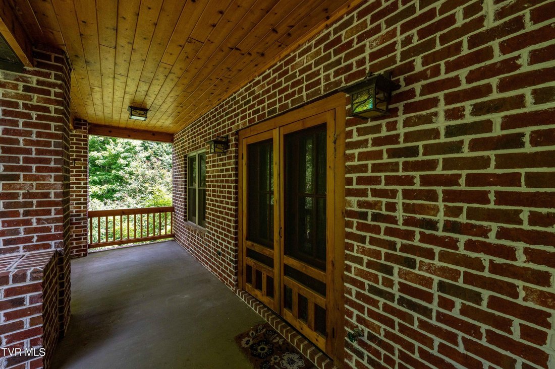 Casa a Roan Mountain, Tennessee, Stati Uniti 3 - 18263138