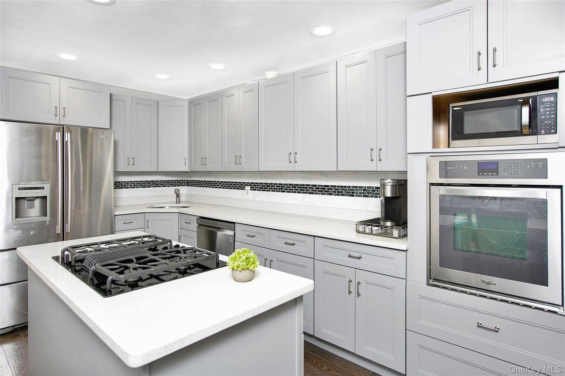 House in Long Beach, New York, United States 3 - 18260304