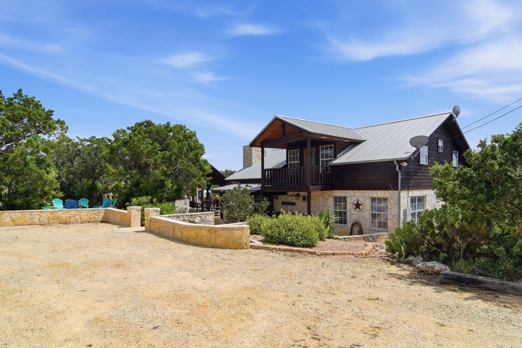 House in Concan, Texas, United States 3 - 18262998
