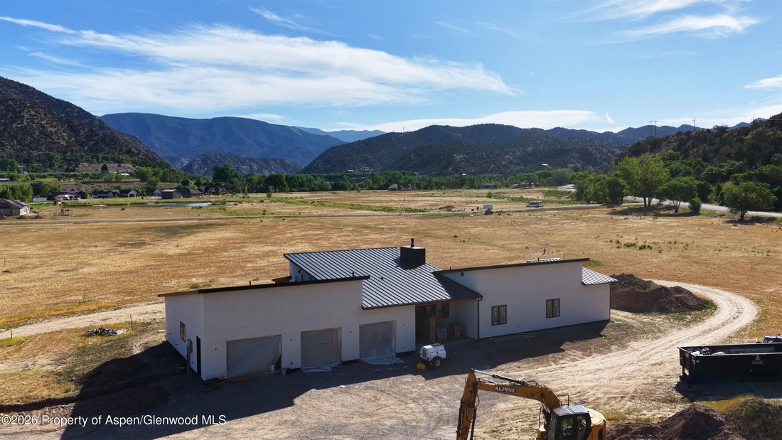 House in New Castle, Colorado, United States 1 - 18261691