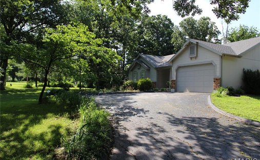 House in Defiance, Missouri, United States 1