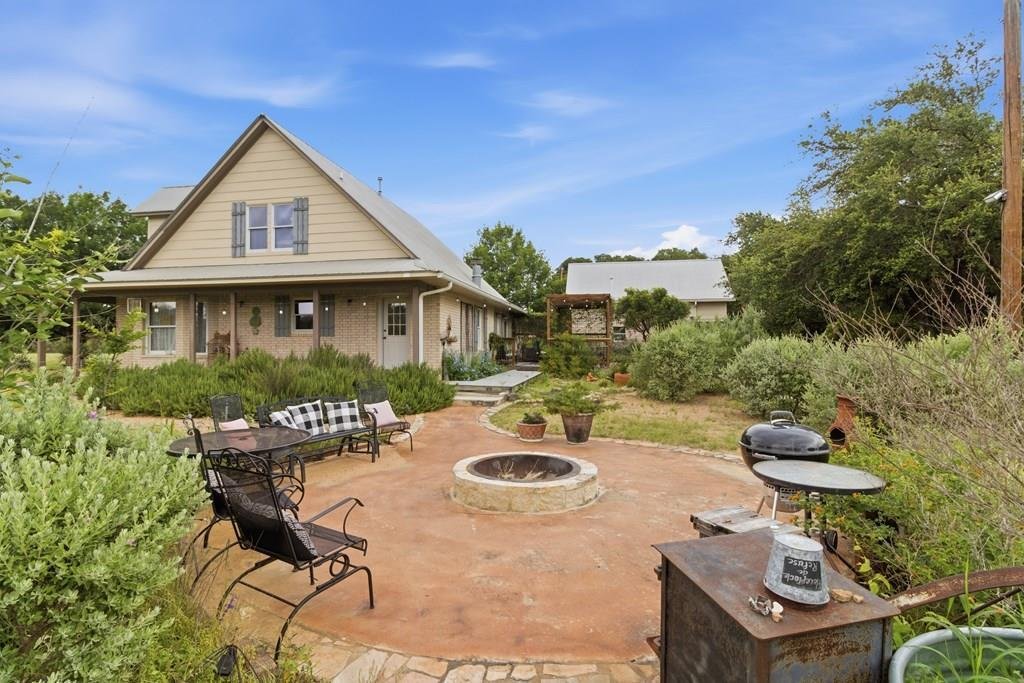 House in Bandera, Texas, United States 2 - 18262997