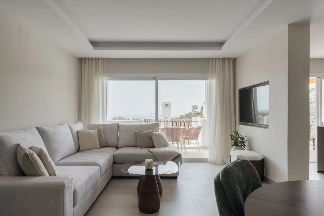 Apartment in Benahavis, Andalusia, Spain 2 - 18265760