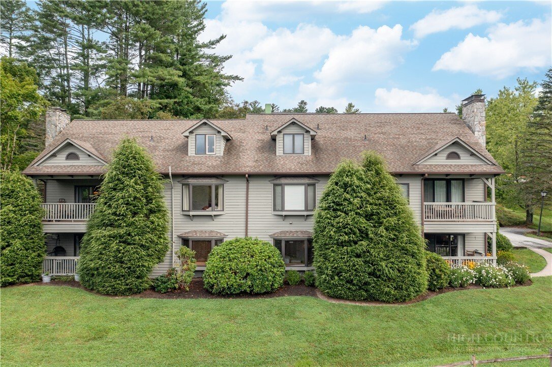 Condo in Blowing Rock, North Carolina, United States 1 - 18260150